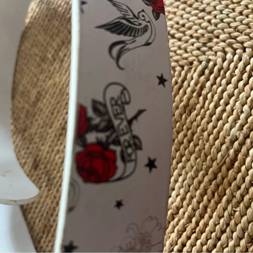 Charming Kids' Belt with Red Floral Design